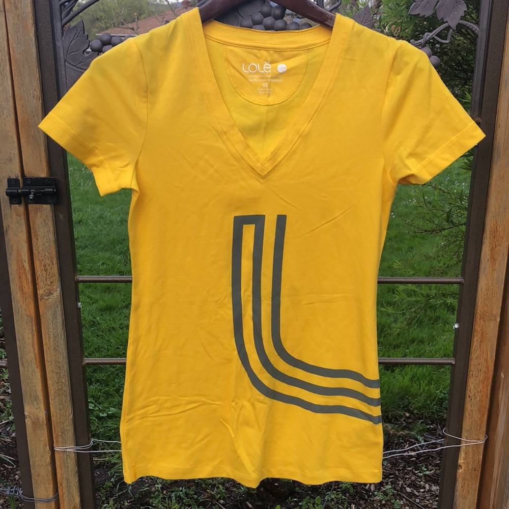 Lole bright yellow organic cotton blend short sleeve graphic tee size XS